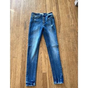 Flying Monkey jeans size 26 very stretchy ! Like new!